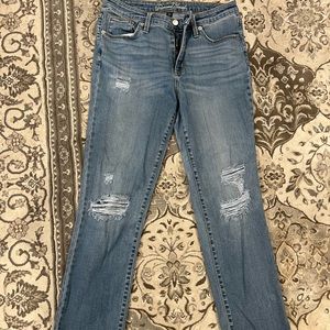 Universal Thread Jeans